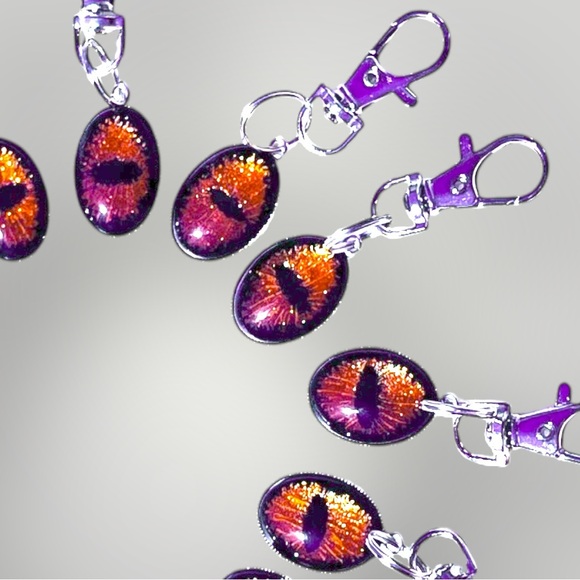 𝑯𝒂𝒏𝒅𝒎𝒂𝒅𝒆 Orange Dragon Eye Keychain w/Gift Bag - Picture 5 of 11